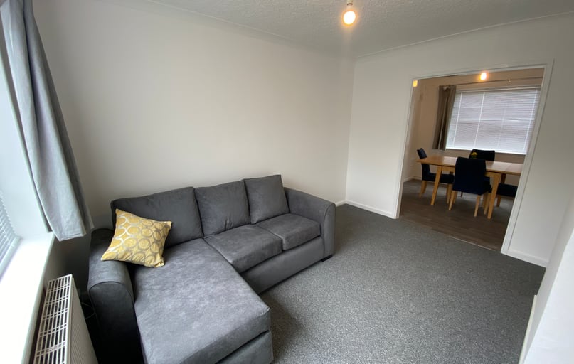 Fladbury Crescent - 3 bed, Selly Oak, Birmingham - Image 1