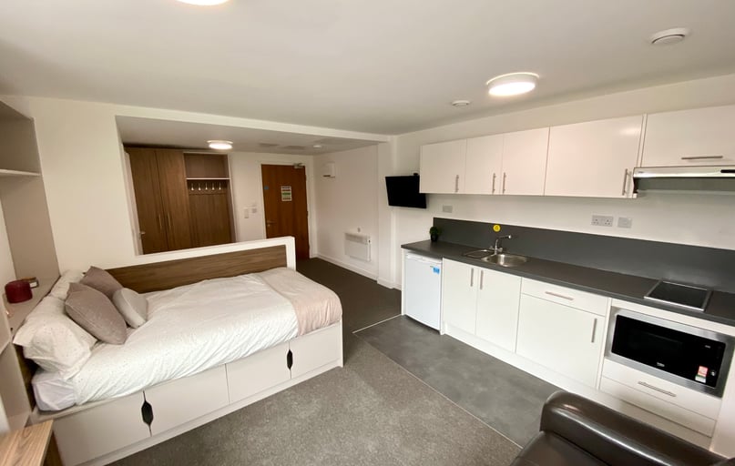 George Road - Premium Studio, City Centre, Birmingham - Image 1