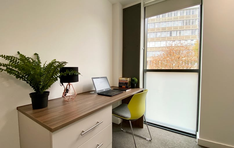 George Road - Premium Studio - Copy, City Centre, Birmingham - Image 1