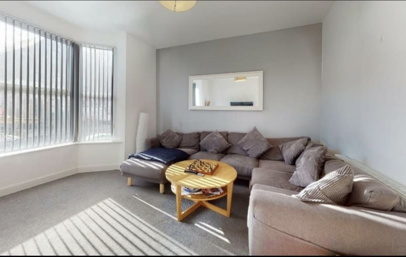 Beeston Road, Dunkirk, Nottingham - Image 1