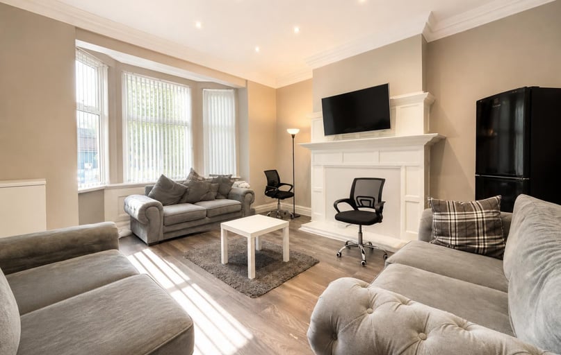 Derby Road, Radford, Nottingham - Image 1