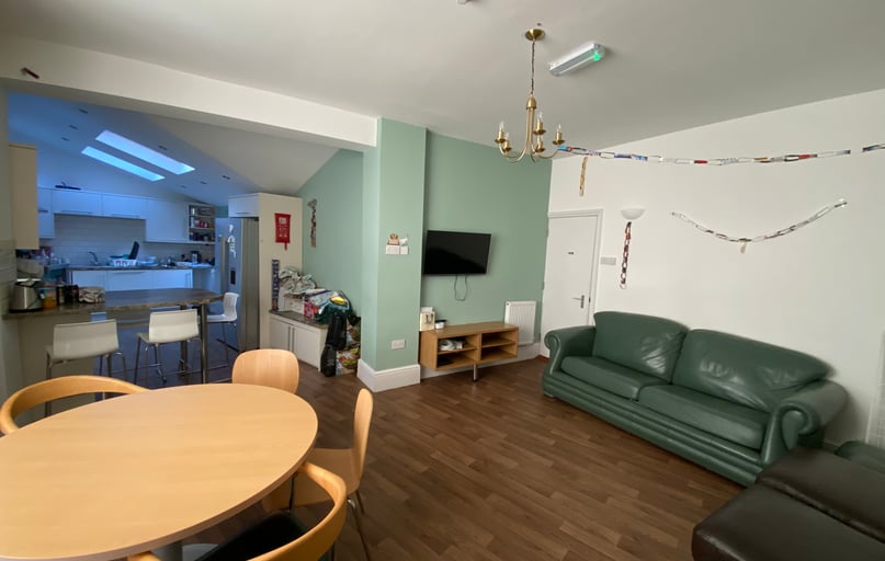 Dartmouth Road - 6 bed, Selly Park, Birmingham - Image 1