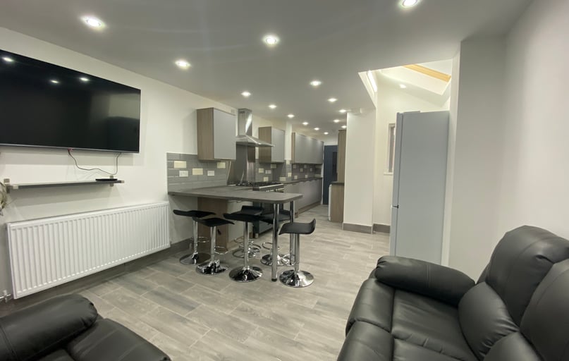 Teignmouth Road, Selly Park, Birmingham - Image 1