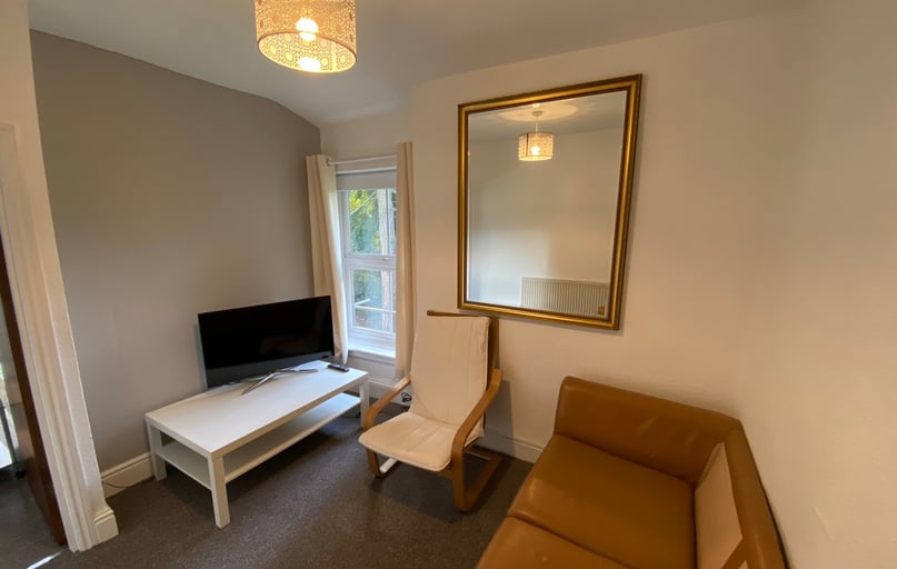 Reservoir Retreat, City Centre, Birmingham - Image 1