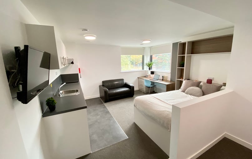 F8 - 54 George Road, City Centre, Birmingham - Image 1