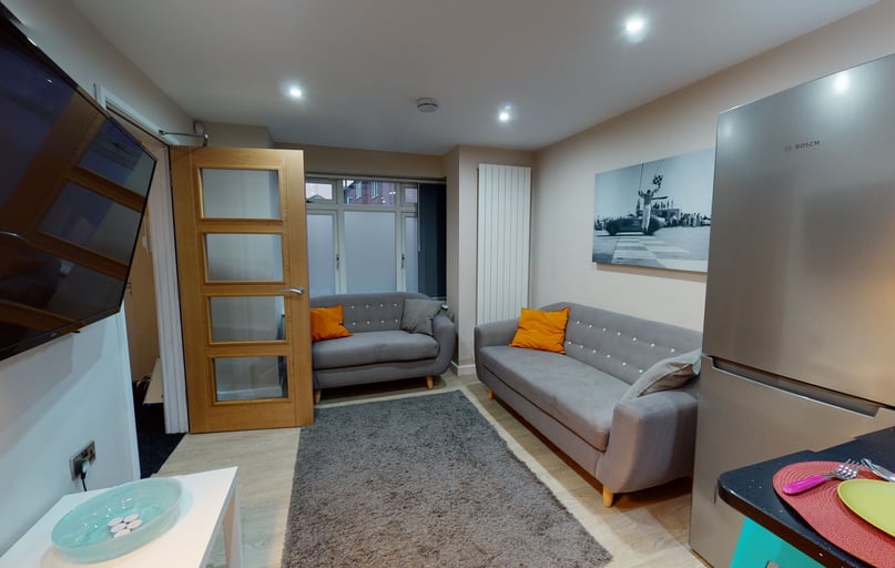 Coronation Road, Selly Park, Birmingham - Image 1