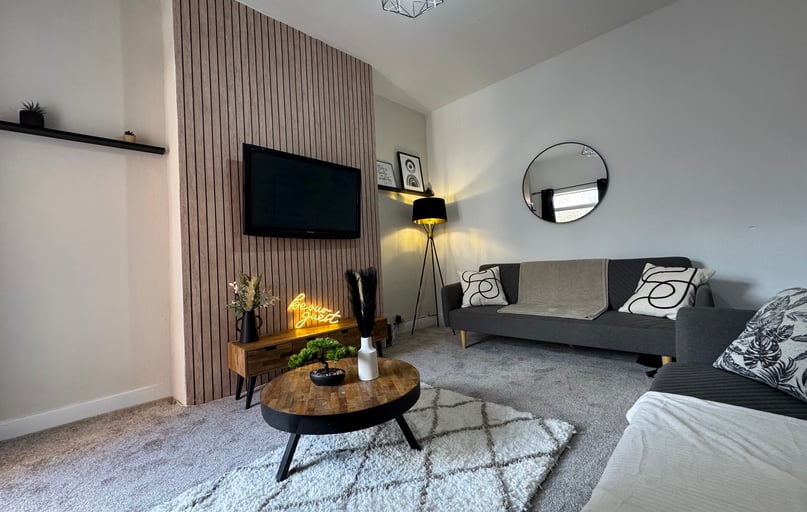 Pershore Road, Selly Park, Birmingham - Image 1