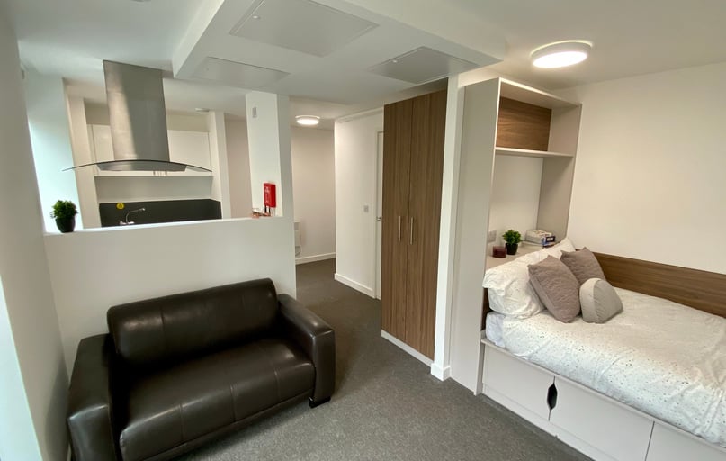 F21 - 54 George Road, City Centre, Birmingham - Image 1