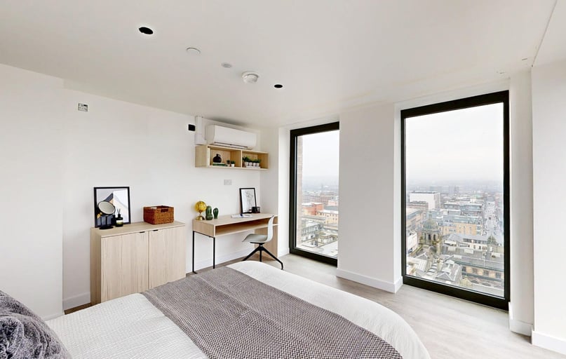 Penthouse Premium En-suite, Martha Street Apartments, 77 John Street, City Centre, Glasgow - Image 1