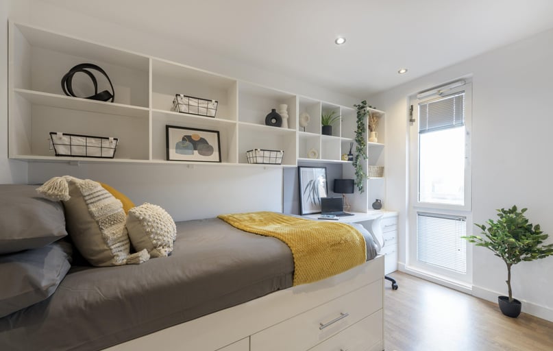 Premier En-suite 13 Bed, Hope Street, City Centre, Liverpool - Image 1