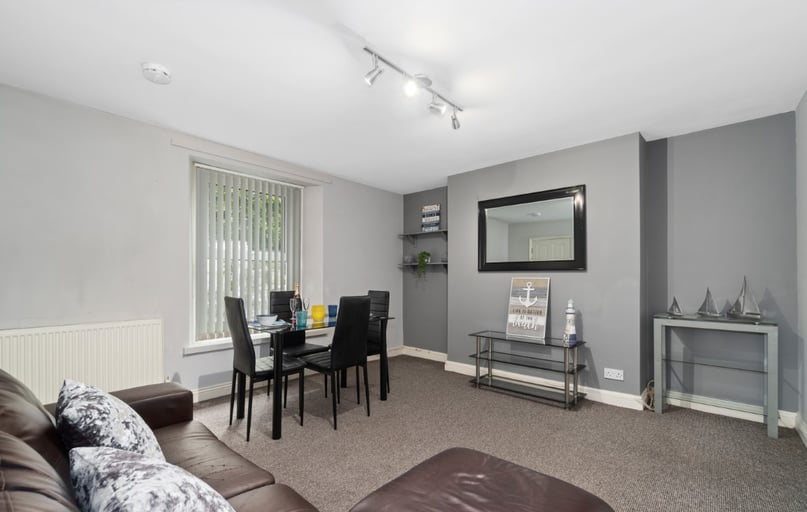 Chester place, North hill, Plymouth - Image 1