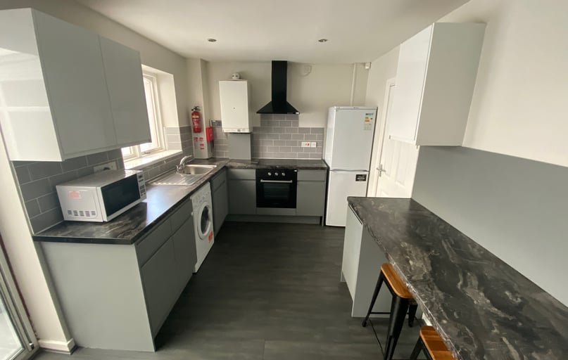 College Court , Plungington, Preston - Image 1