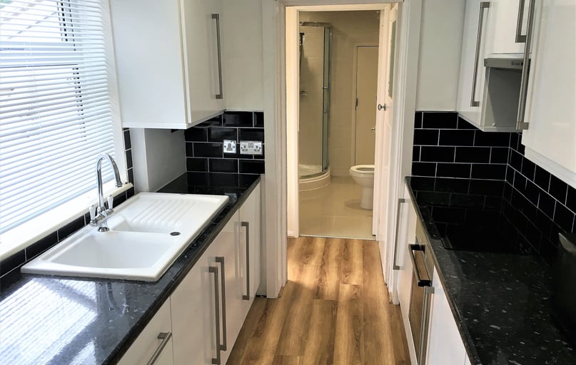 Warwards Lane, Selly oak, Birmingham - Image 1