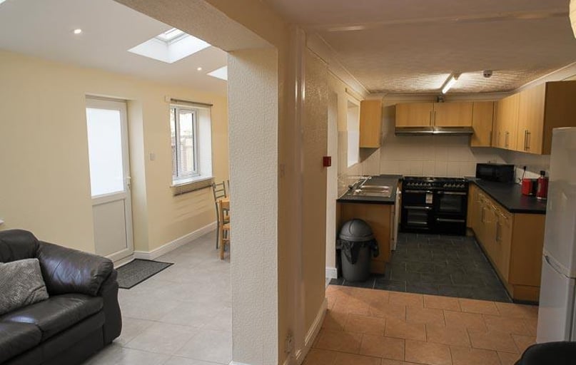 Vernon Walk , Near university, Northampton - Image 1