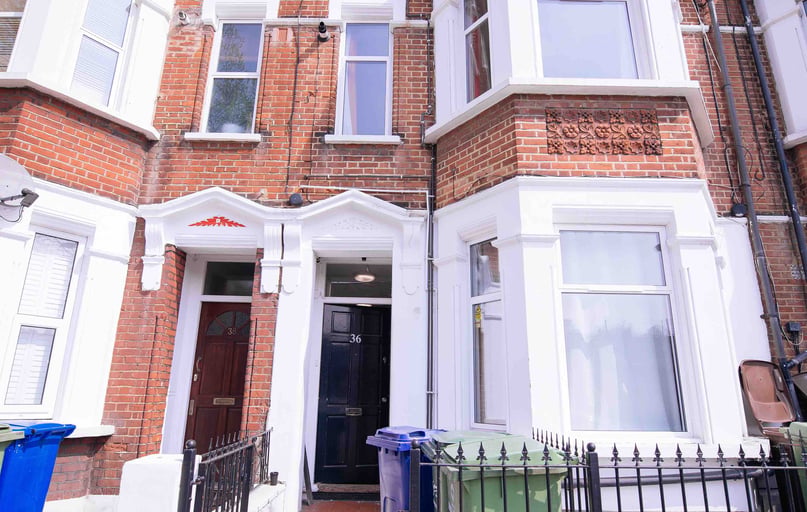 Valmar Road , Camberwell, London - Image 1