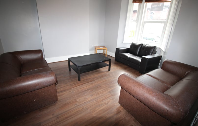 Claremont Street , Spital tongues, Newcastle - Image 1