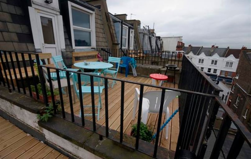 Finchley Road , West hampstead, London - Image 1