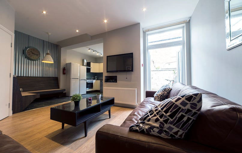 Cedar Grove, Fallowfield, Manchester - Image 1