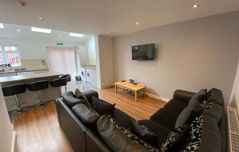 Hathersage road, Victoria park, Manchester - Image 1
