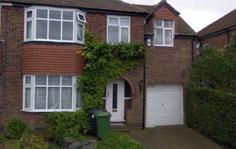 Newland park drive, Near university, York - Image 1