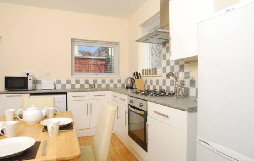 Hamilton Gardens, Near university, Plymouth - Image 1