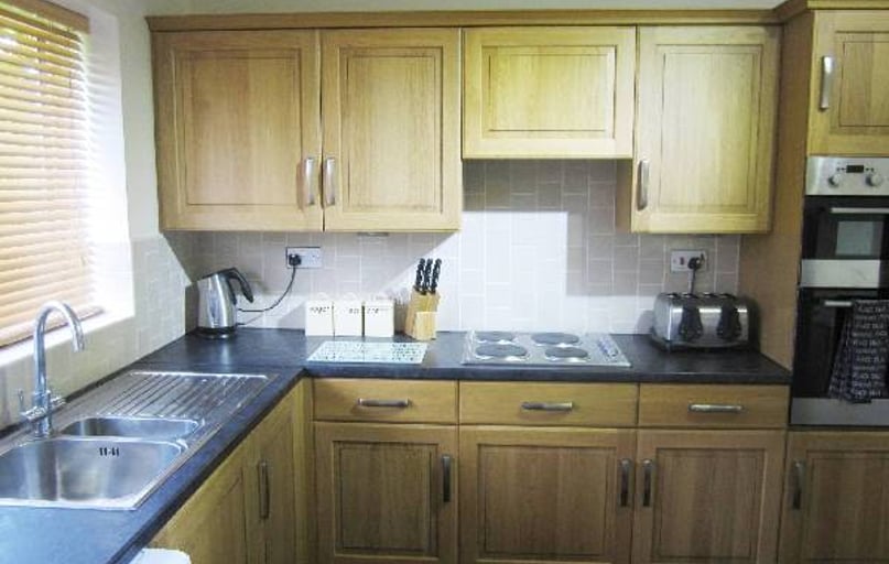 Low mill close, Badger hill, York - Image 1