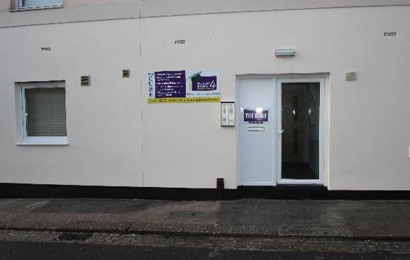 Studio 3, the cube, 5 gibbon lane, Near university, Plymouth - Image 1