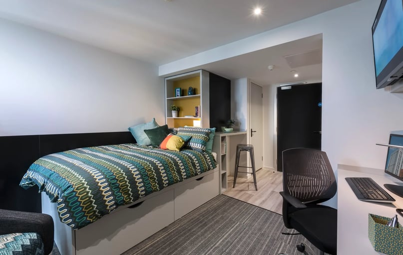 Studio - Bronze Plus, City Village, Bond Street, City Centre, Coventry - Image 1