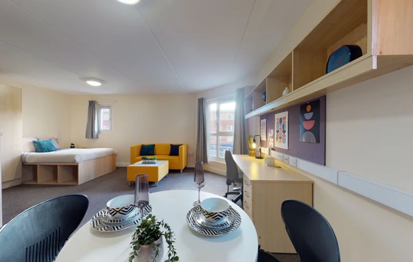 Premium Studio, Creek Court, Creek Road, Greenwich, London - Image 1