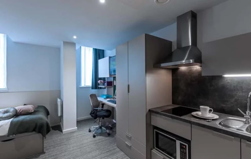 Studio - Silver, Verde, Barrack Road, City Centre, Newcastle - Image 1