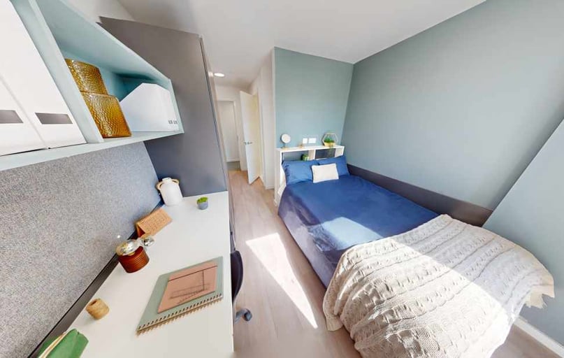 Accessible Ensuite, Enso, Hawkins Road, Hythe Quays, Colchester - Image 1