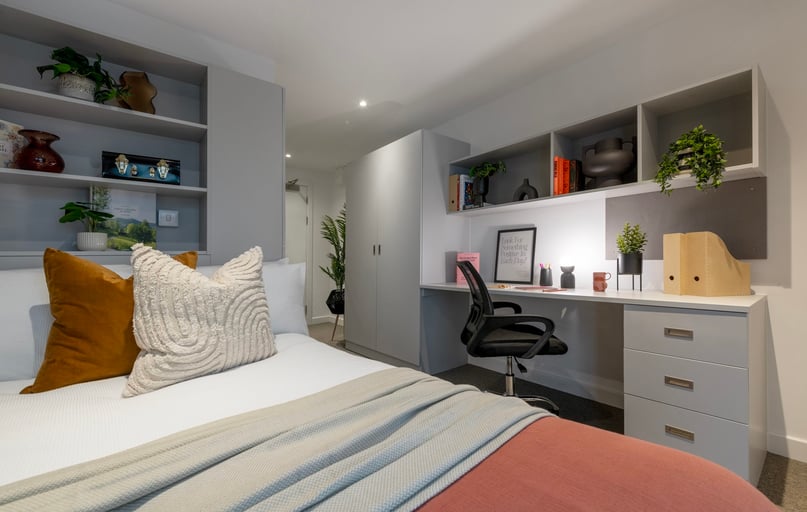 Premium Ensuite , Infinity, 8 Parkside, City Centre, Coventry - Image 1