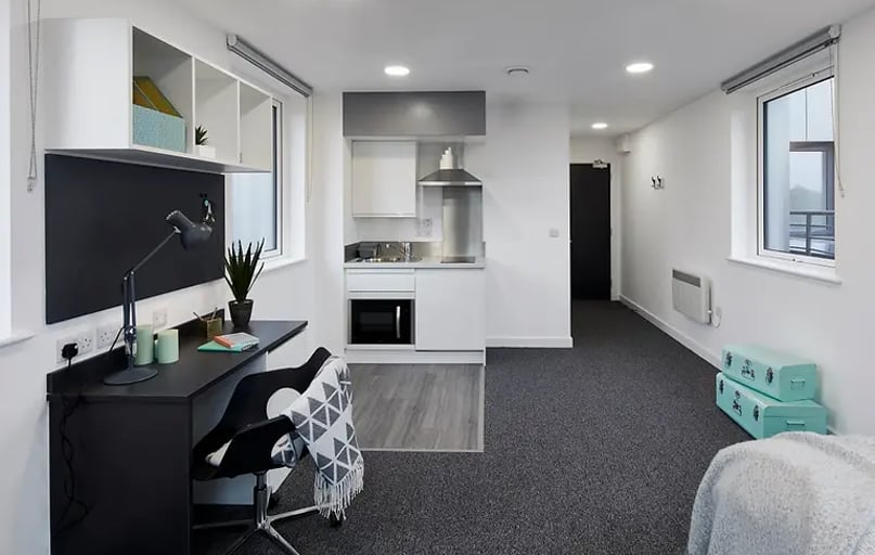 Extra Large Premium Studio, Canterbury Student Manor, Parham Road, City Centre, Canterbury - Image 1