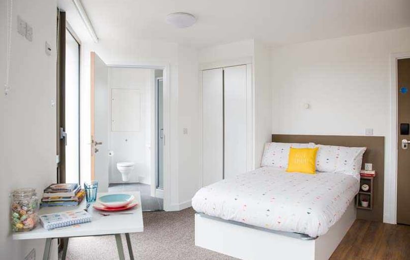 Gold Studio (Accessible), Felda House, 575 North End Road, Wembley , London - Image 1