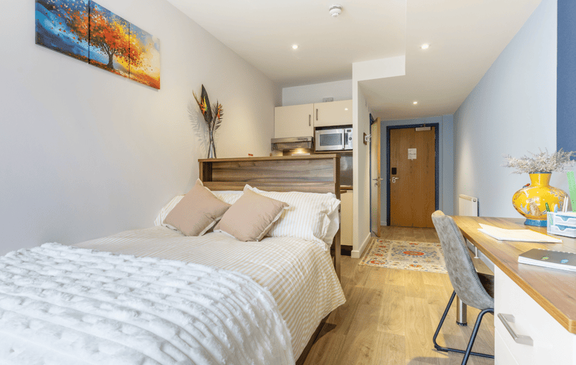 Central Studios, 4 Greyfriars Road, City Centre, Reading - Image 1