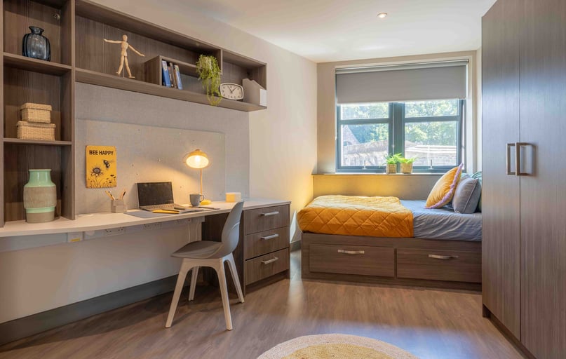 iQ Water Lane House, Temple Street, Clifton, Bristol - Image 1