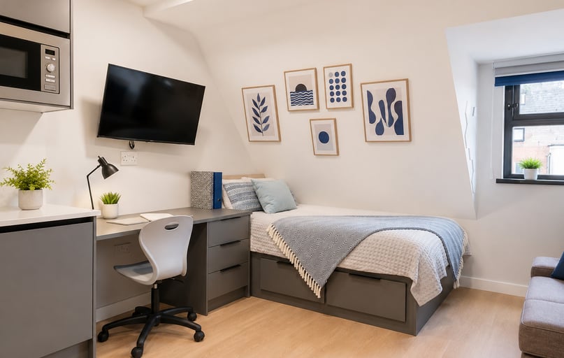 Boutique Student Living, 10 Blackboy Road, St James, Exeter - Image 1