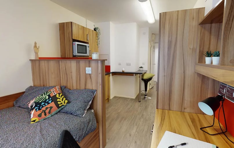 CB1, Aston House Brookgate, City Centre, Cambridge - Image 1