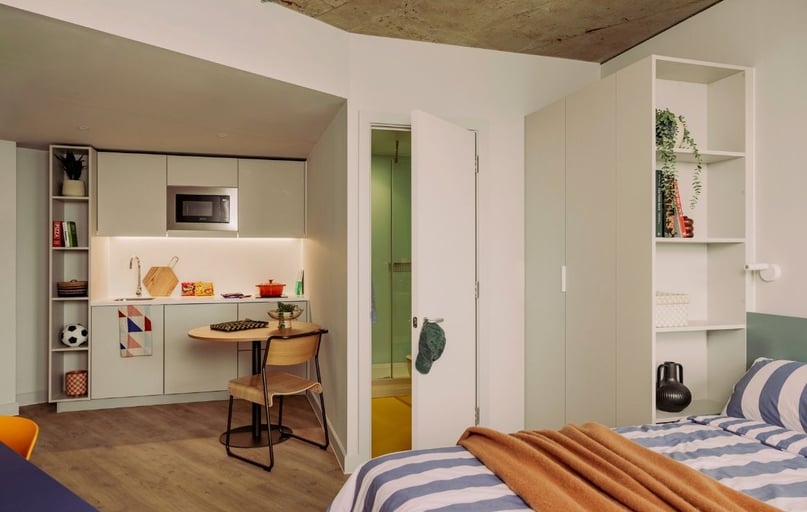 Scape Hammersmith, Talgarth Road, Hammersmith, London - Image 1