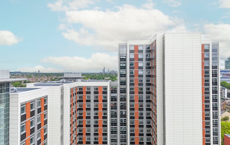 The Paragon, Boston Manor Road, Brentford, London - Image 1