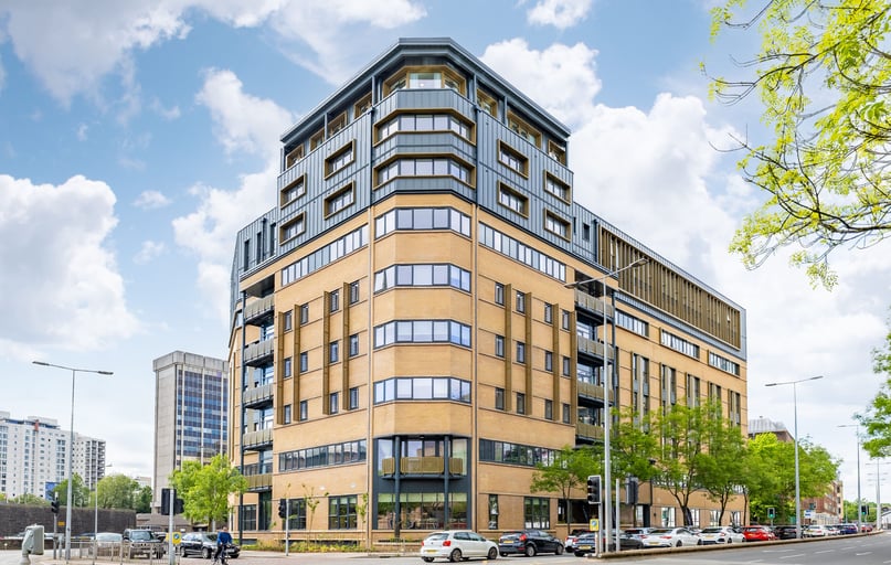 Fitz & Knox, 10 Fitzalan Place, City Centre, Cardiff - Image 1