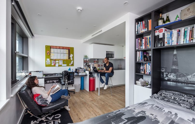 Kings Cross, Canal Reach, London - Image 1