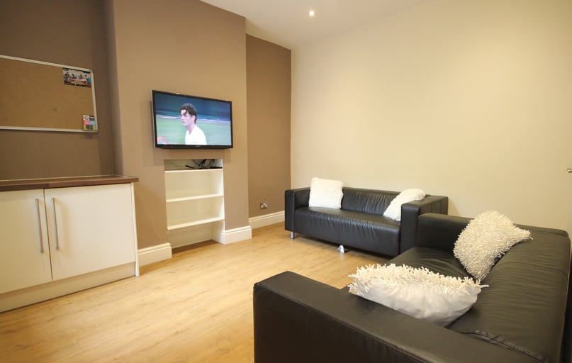 Newbould lane, Broomhill, Sheffield - Image 1