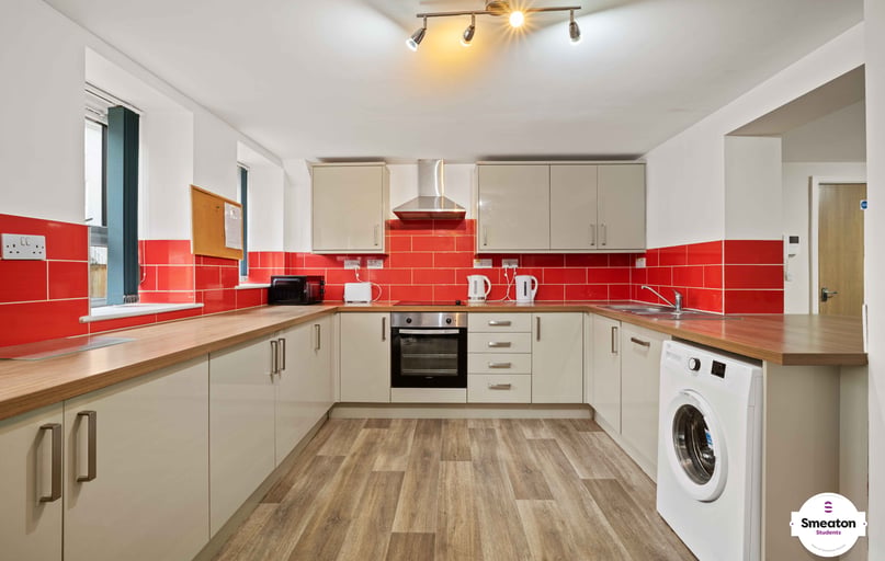 Houndiscombe Road, Mutley, Plymouth - Image 1