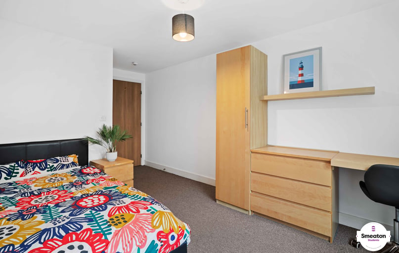 Houndiscombe Road, Mutley, Plymouth - Image 1