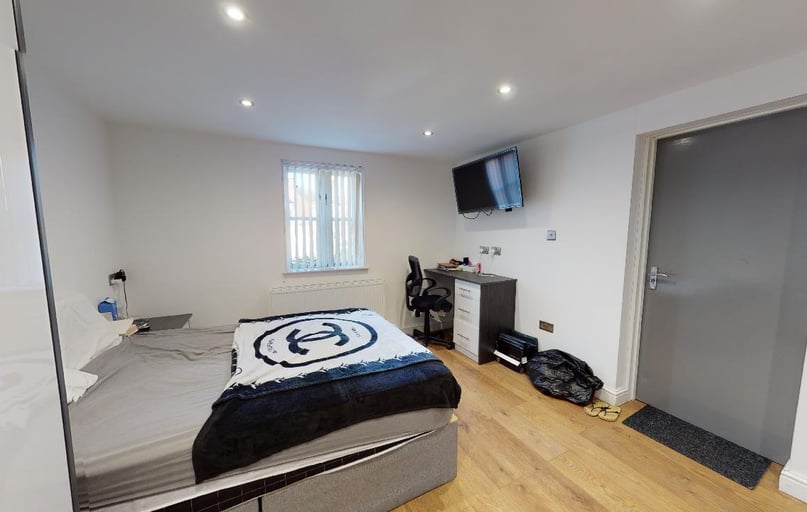 London Road, Highfields, Leicester - Image 1