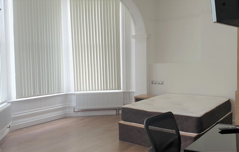 London Road, Highfields, Leicester - Image 1