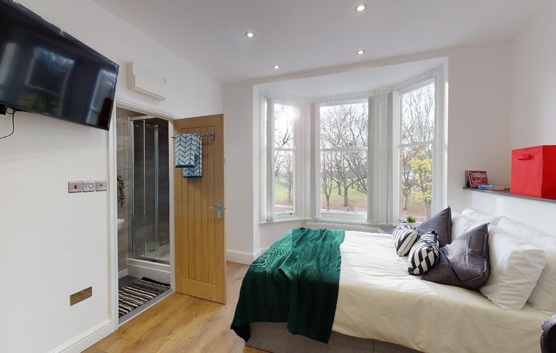 London Road, Highfields, Leicester - Image 1