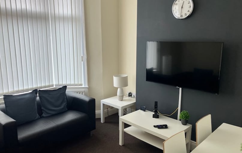 Victoria Road, Near university, Middlesbrough - Image 1