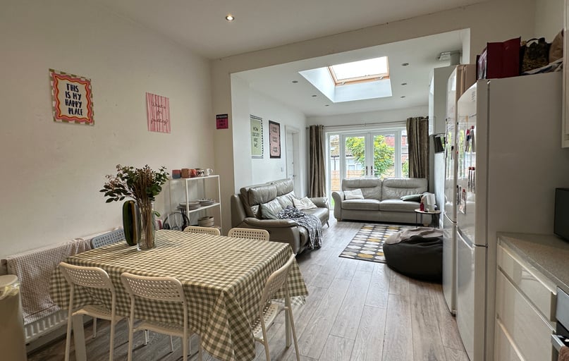Wellington Road, Fallowfield, Manchester - Image 1